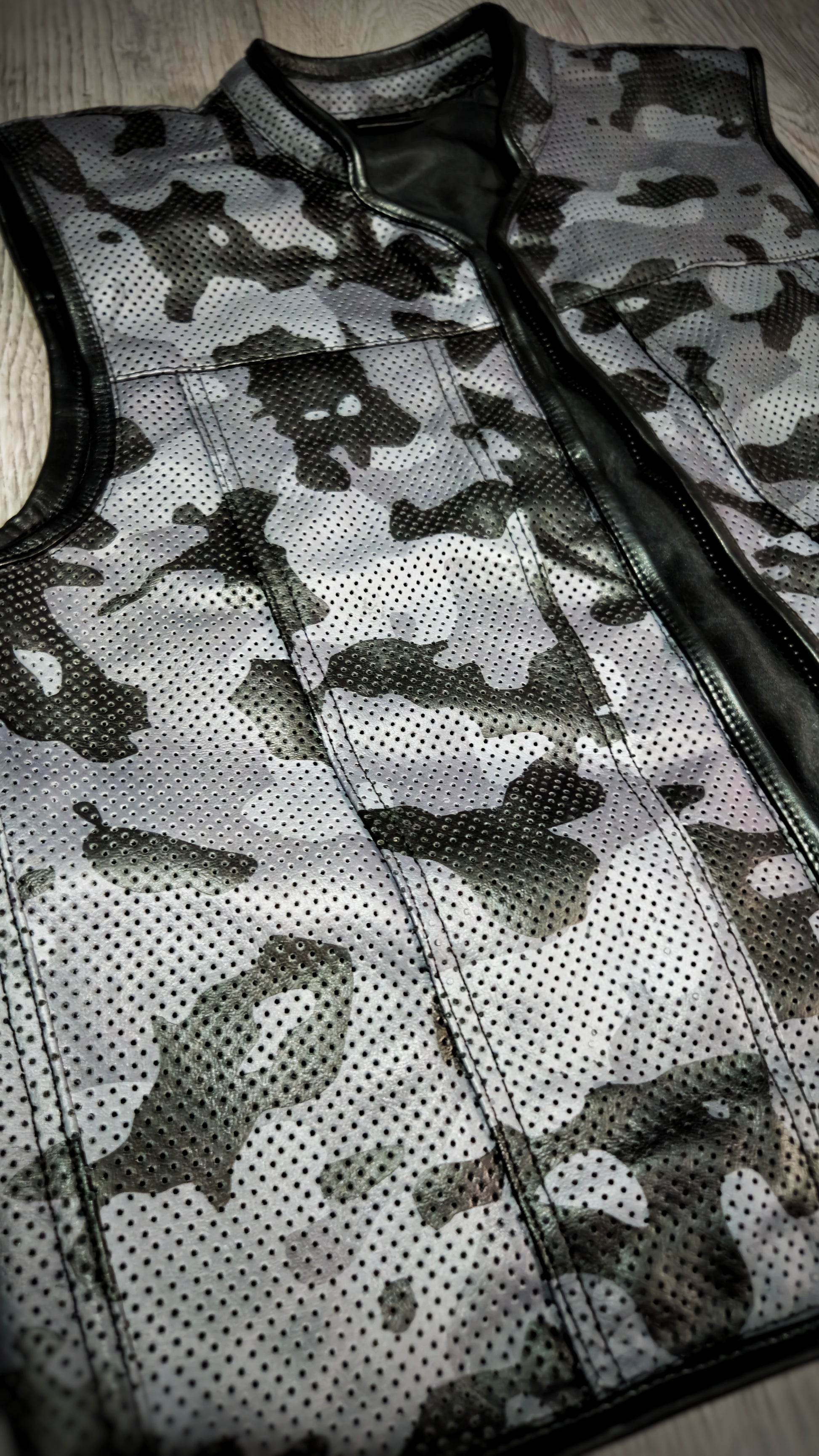 EURO STORM "OFF THE RACK" PERFORATED CAMO VEST 2.0