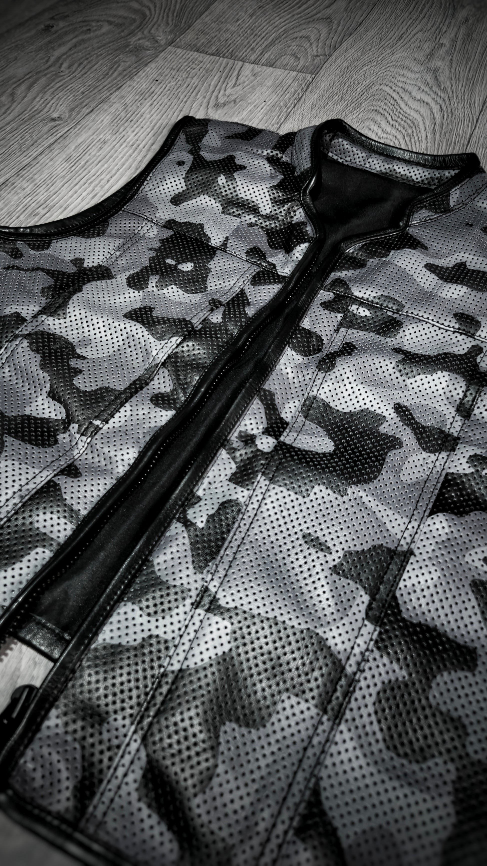 EURO STORM "OFF THE RACK" PERFORATED CAMO VEST 2.0