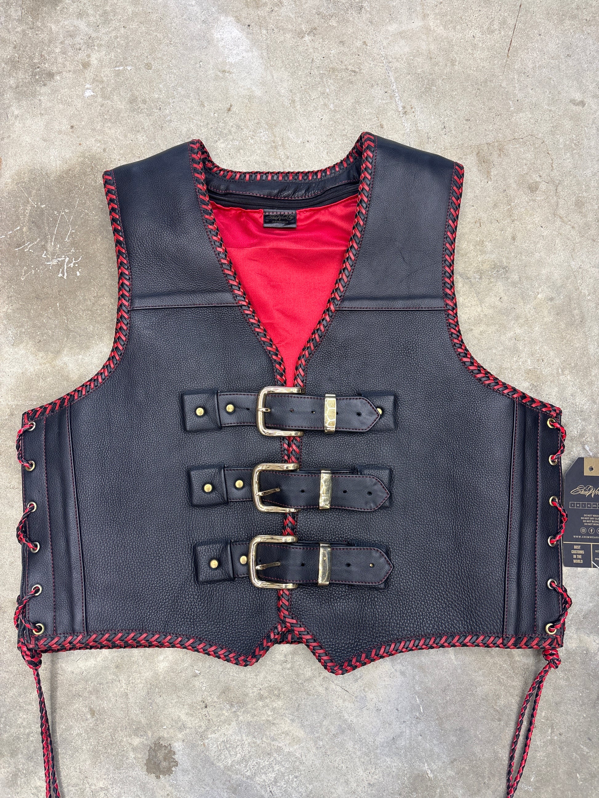 🔥Discounted - Ready to Ship!🔥 AUS STYLE BLACK AND RED