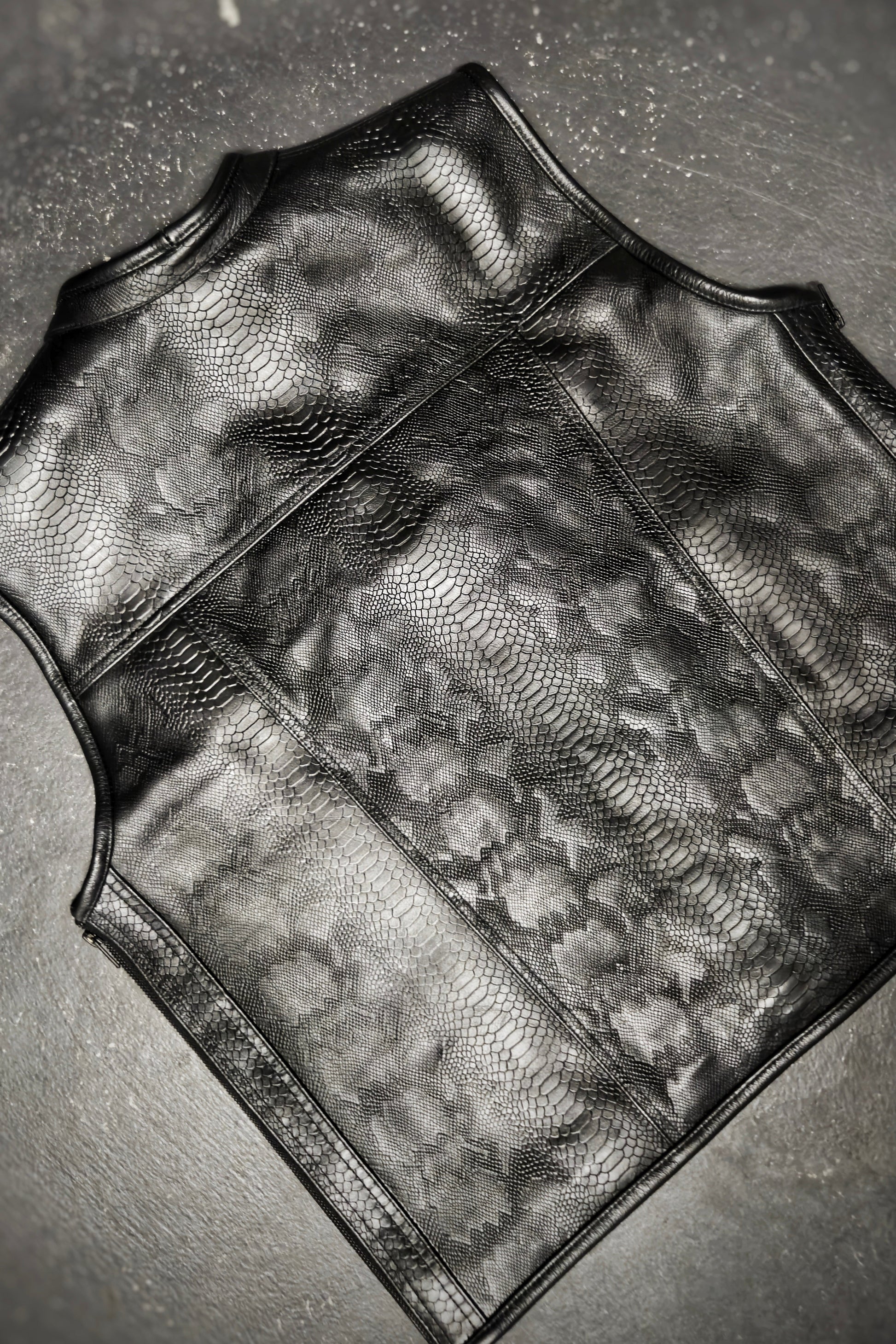 EURO "OFF THE RACK" SERPENT VEST 2.0