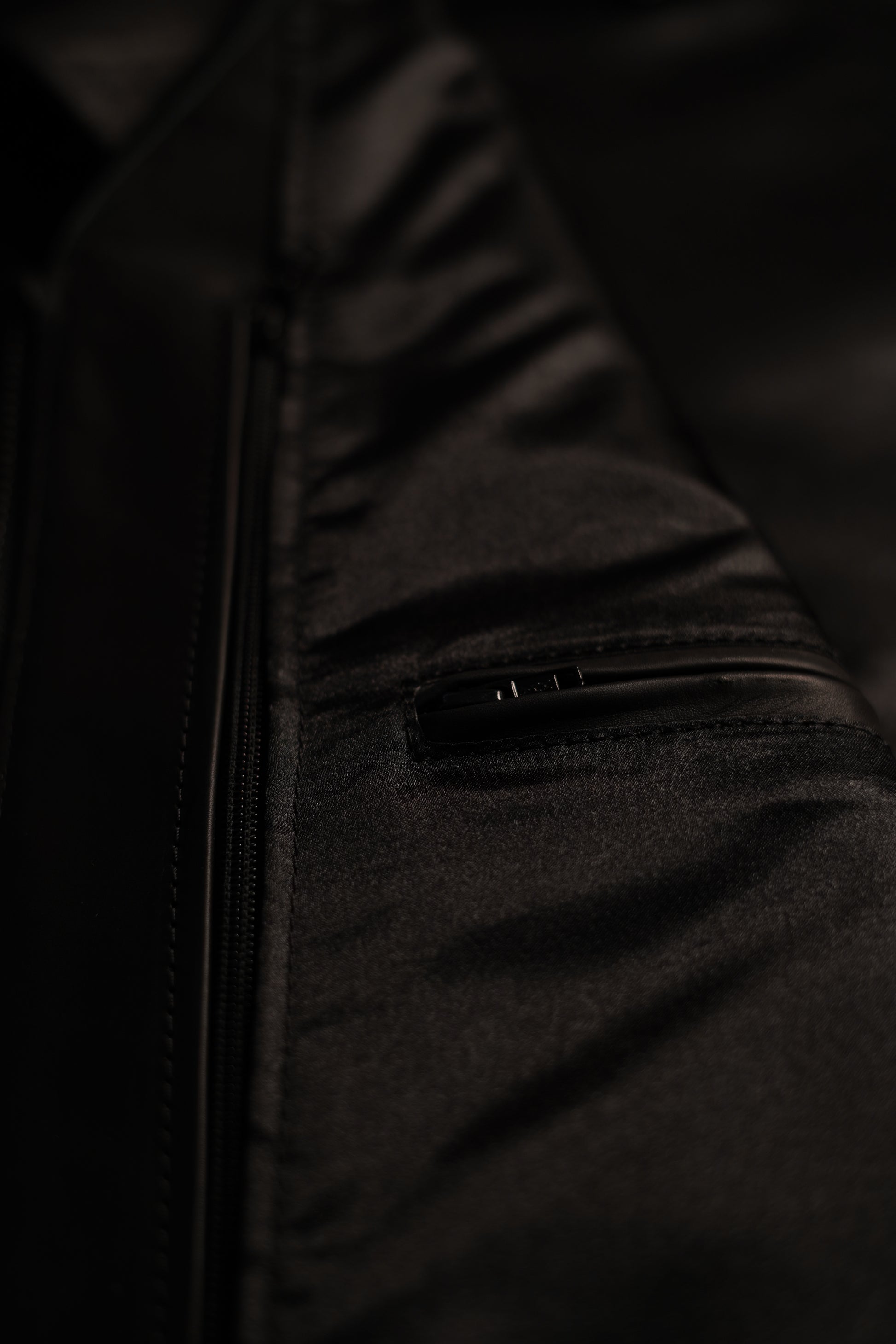 EURO "OFF THE RACK" GATOR BELLY VEST