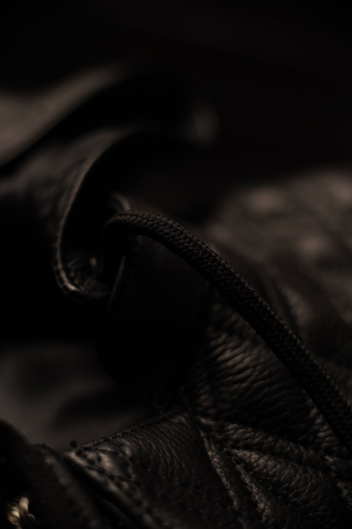 US "OFF THE RACK" REMOVABLE SLEEVE MIDNIGHT VEST
