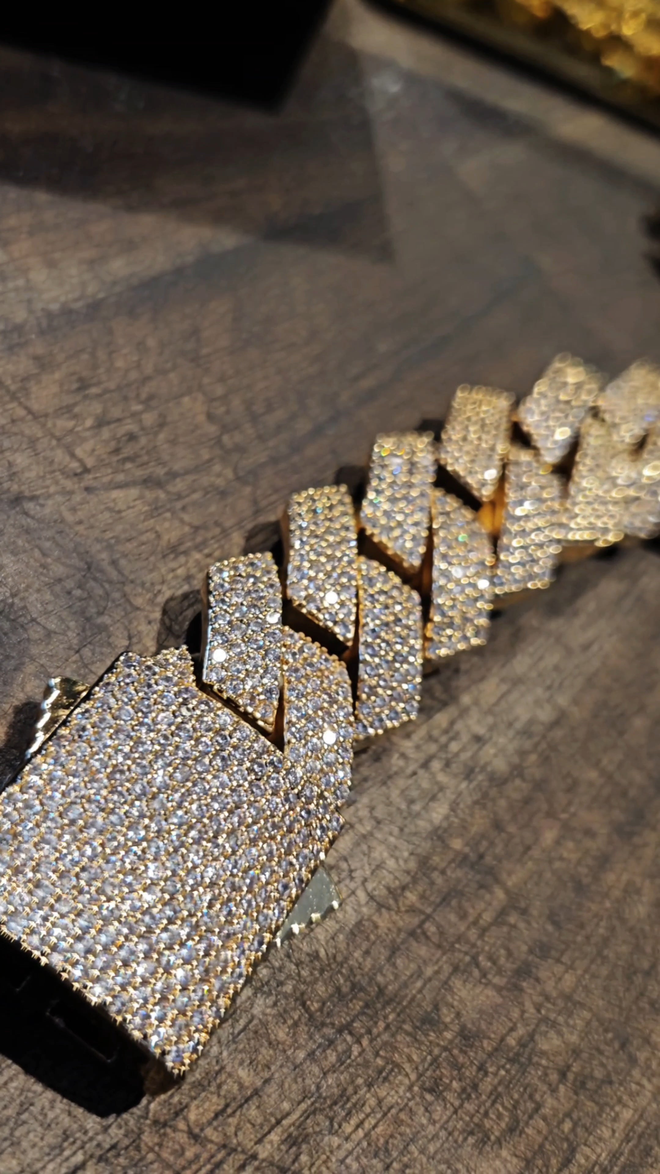 Custom Iced Cuban Link Bracelet / Chain 22mm