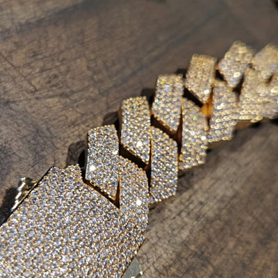 Custom Iced Cuban Link Bracelet / Chain 22mm