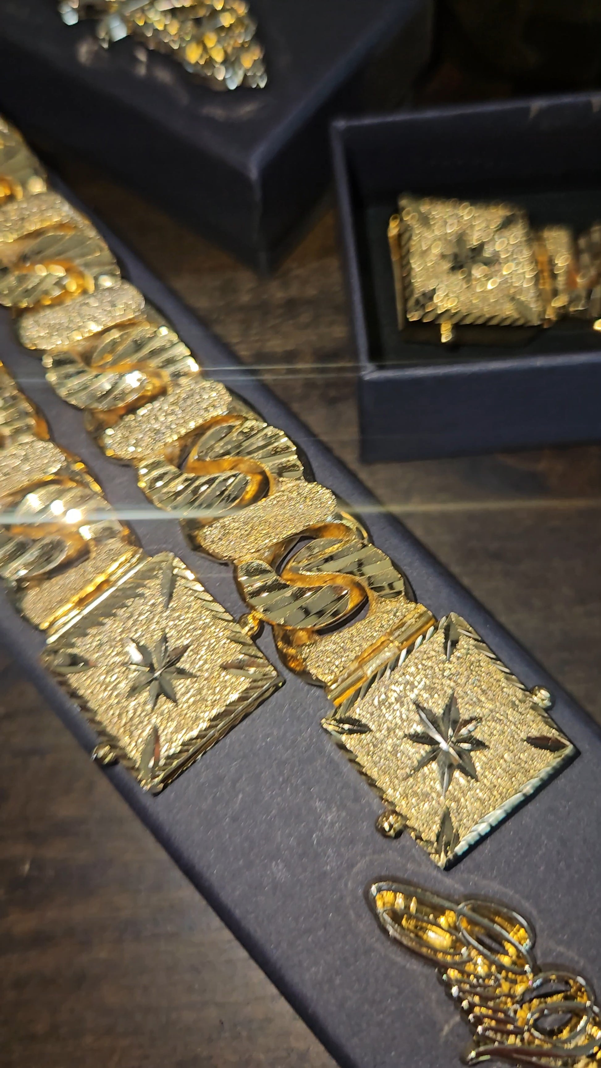 Diamond Cut Stone Wash Bracelet / Chain