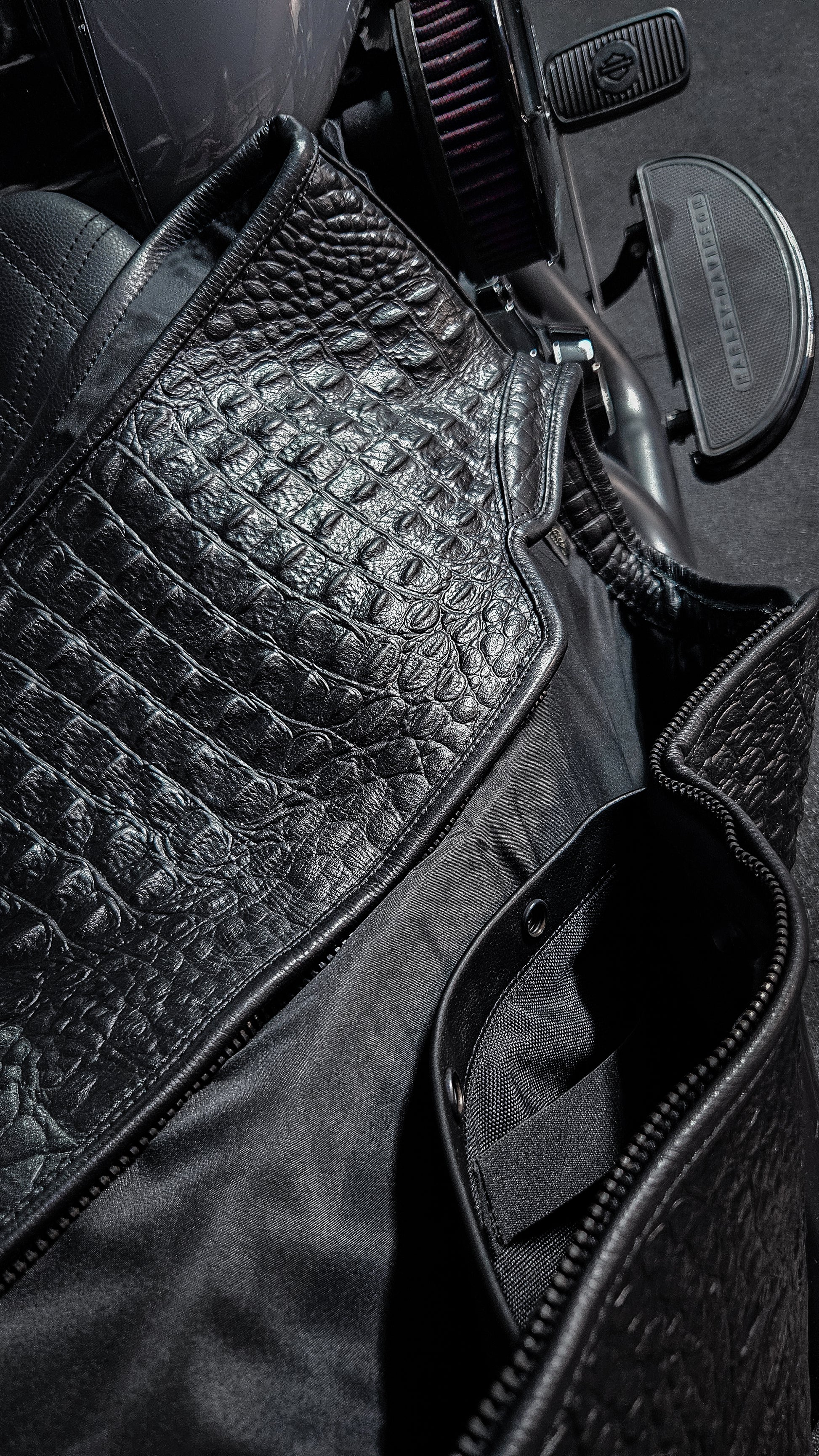 EURO "OFF THE RACK" GATOR VEST