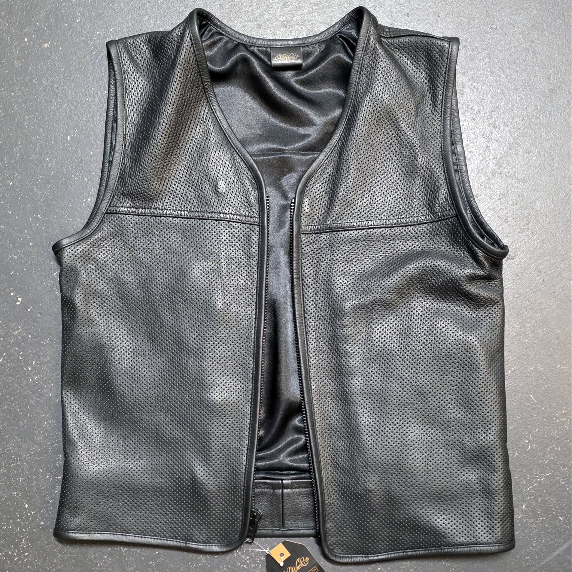 🔥Discounted - Ready to Ship!🔥 EURO BLACK PERFORATED - MEDIUM