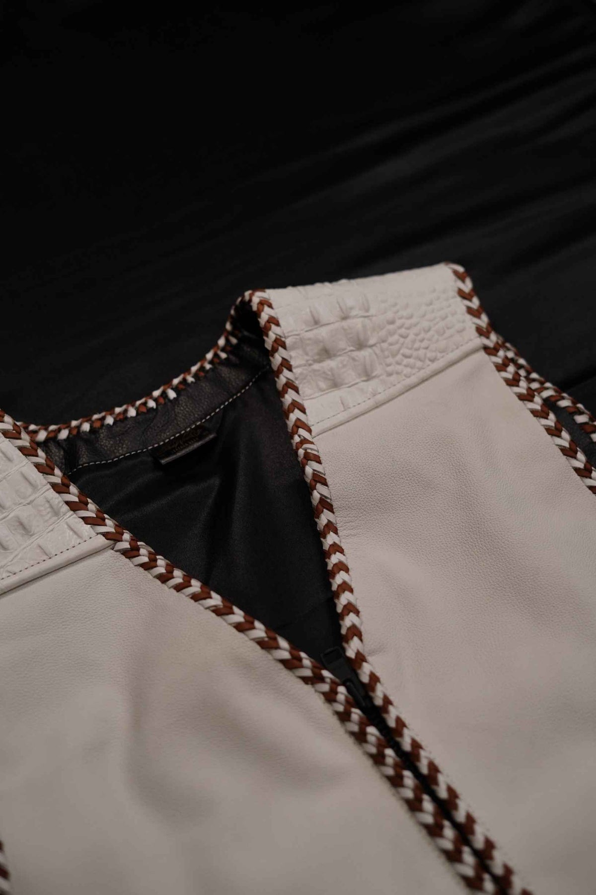 AUS WHITE - BROWN/WHITE "OFF THE RACK" LEATHER / CROC