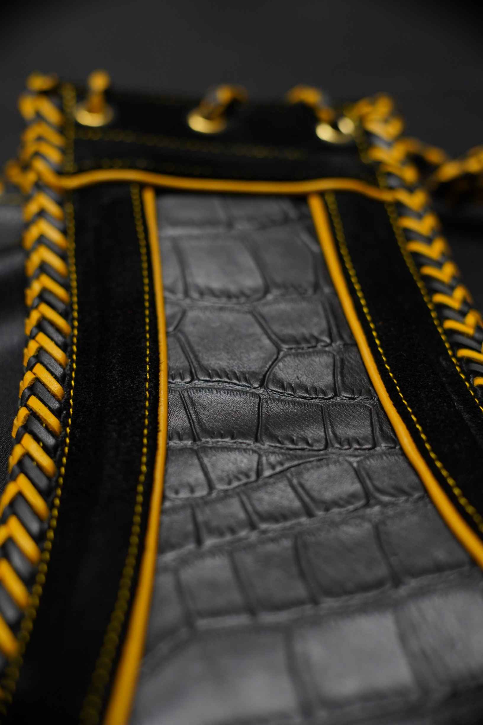 AUS STYLE CUSTOM BRAIDED + PINSTRIPE