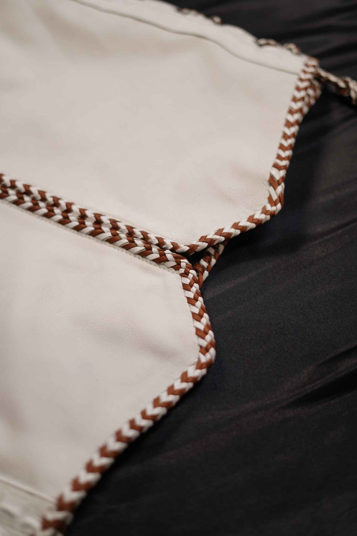AUS WHITE - BROWN/WHITE "OFF THE RACK" LEATHER / CROC
