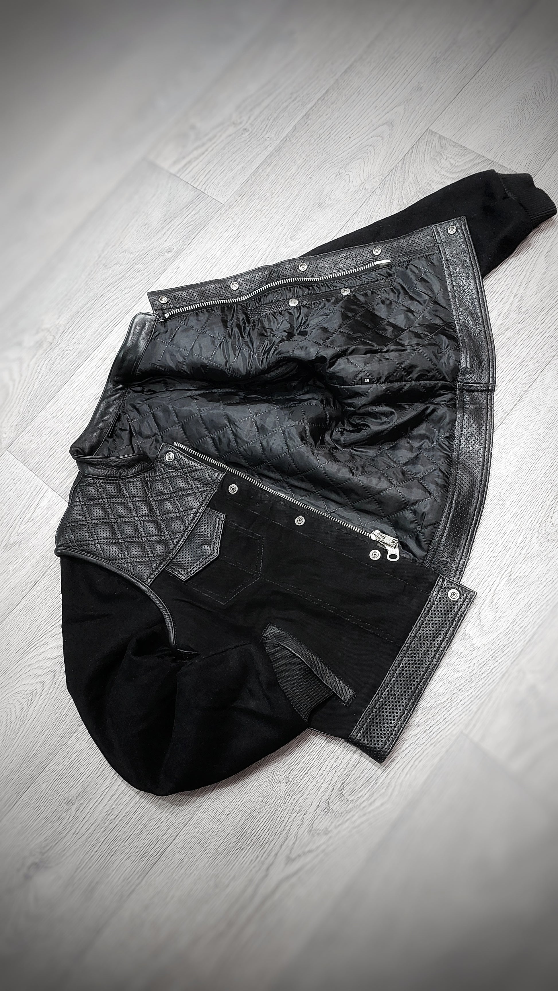 US "OFF THE RACK" REMOVABLE SLEEVE TWENTY FOUR-SEVEN VEST