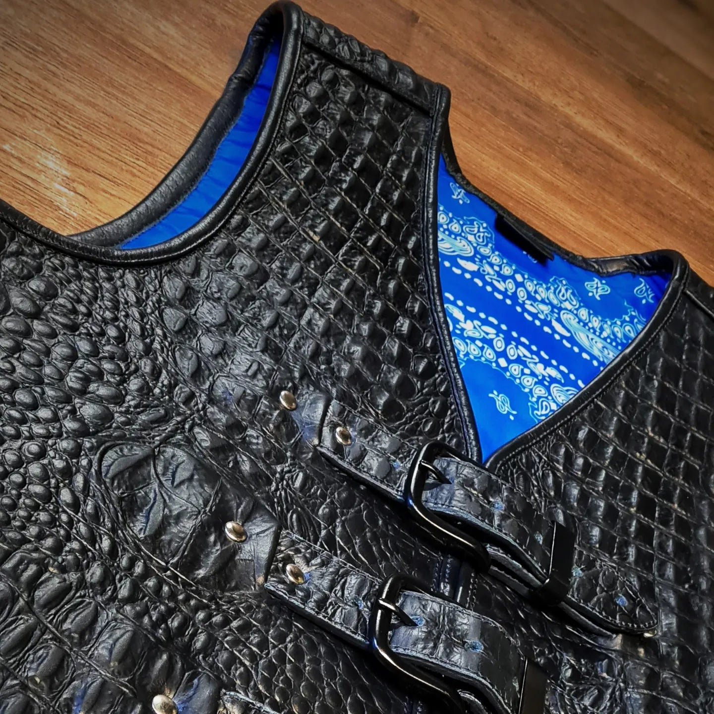 Vest Customizer -  AUS Style