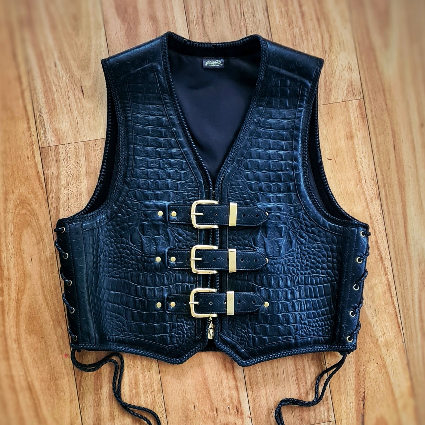 Vest Customizer -  AUS Style