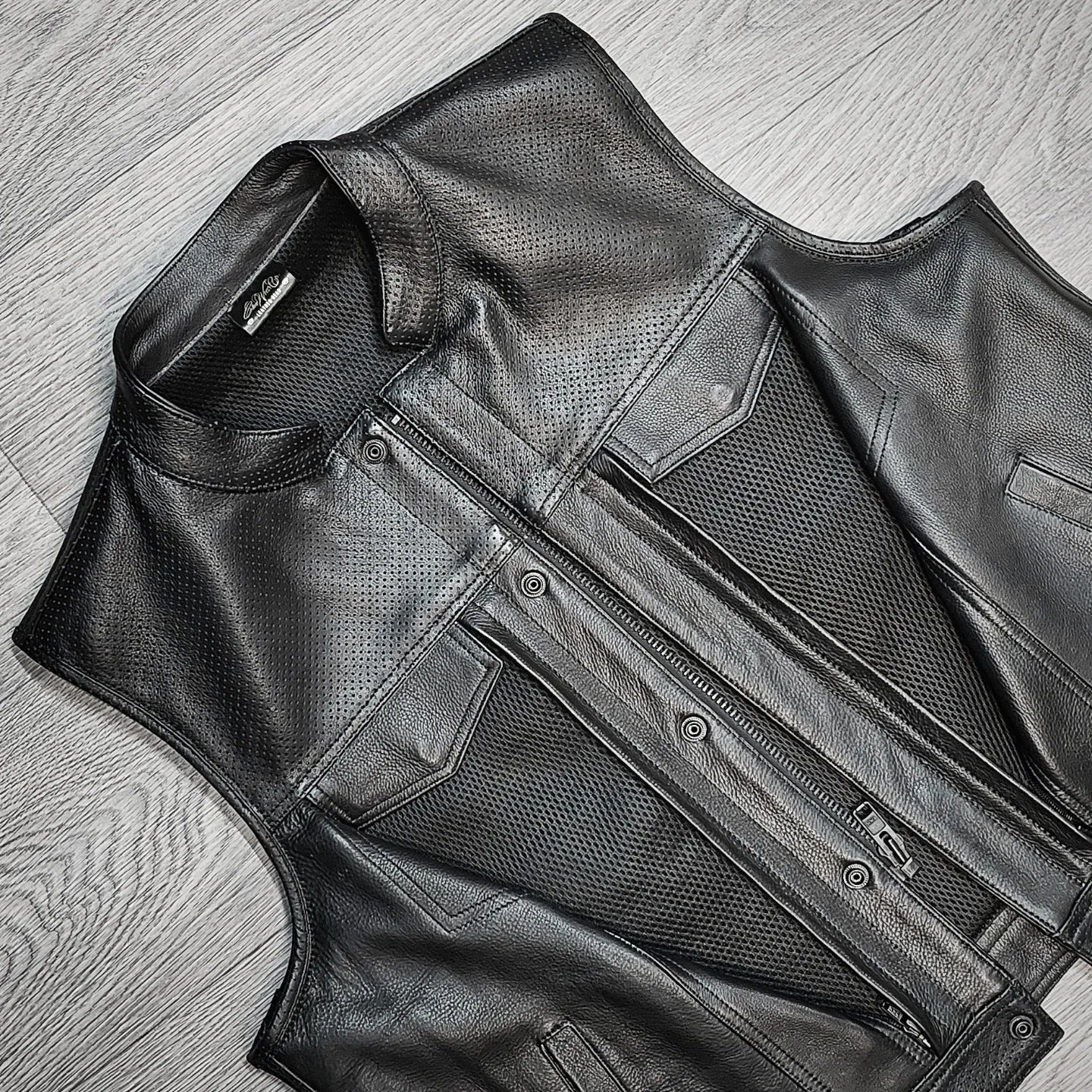 US "OFF THE RACK" AERO VEST